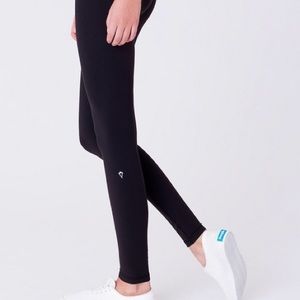 Ivivva Black with colored band Reversible Leggings
